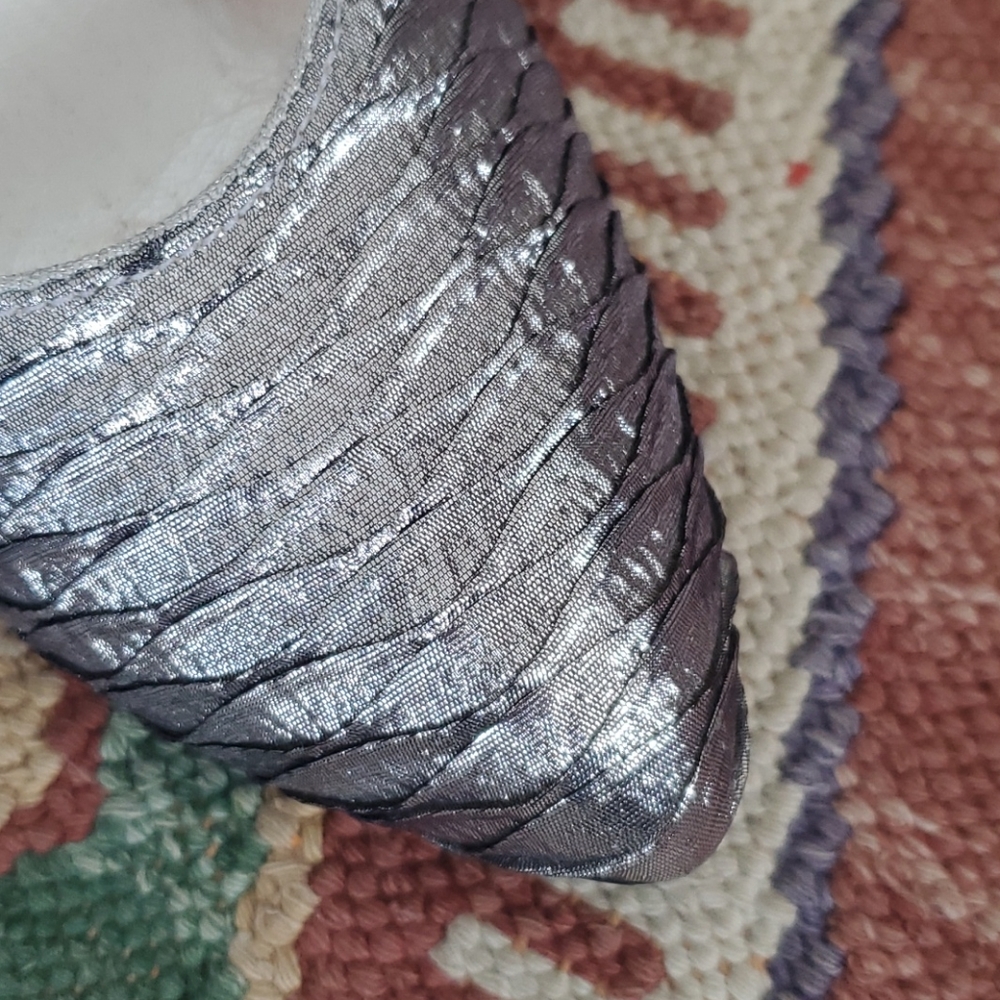 NOS Vintage Metallic Private Collection Heel - Picture 8 of 8